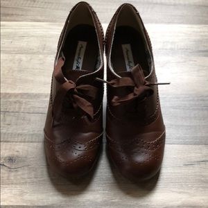 American Eagle heels